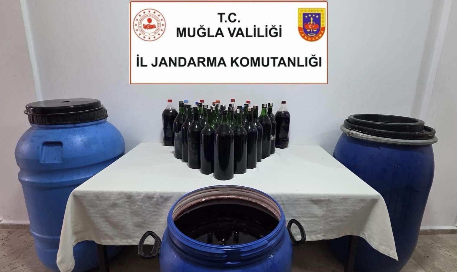 Muğla’da 1 ton 235 litre sahte ve kaçak alkol ele geçirildi