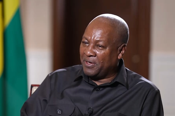 Gana Cumhurbaşkanı Mahama, Küresel Yönetişim İnisiyatifi’ni övdü