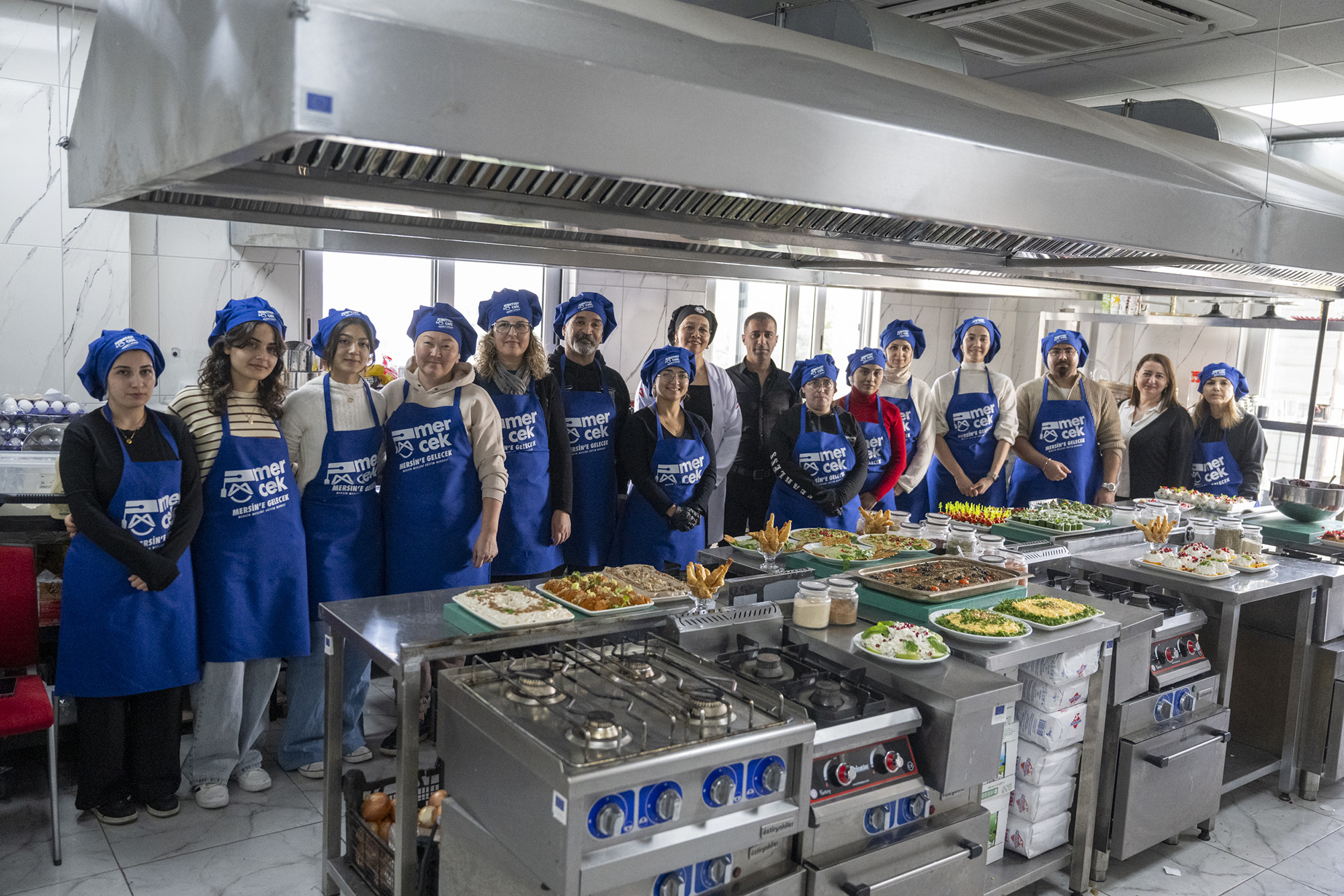 Mersin’de yılbaşı temalı atölyeler düzenlendi
