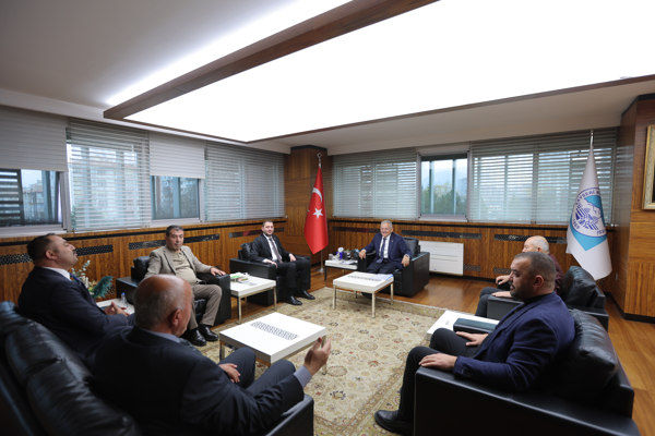 Başkan Büyükkılıç’a MHP Kayseri heyetinden ziyaret