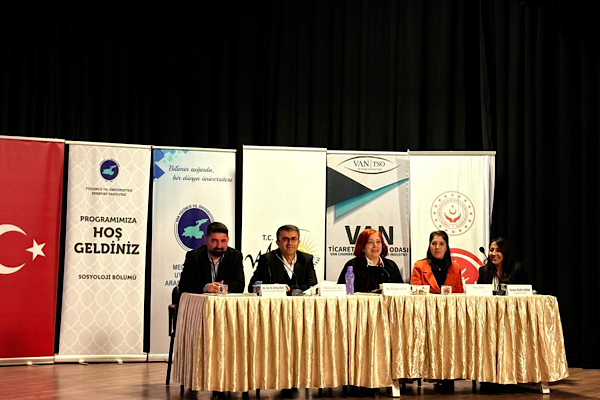 Büyükşehir’den Aile Sempozyumu