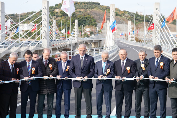 Ersoy: Dünyanın en büyük insan hareketinin temelinde turizm var