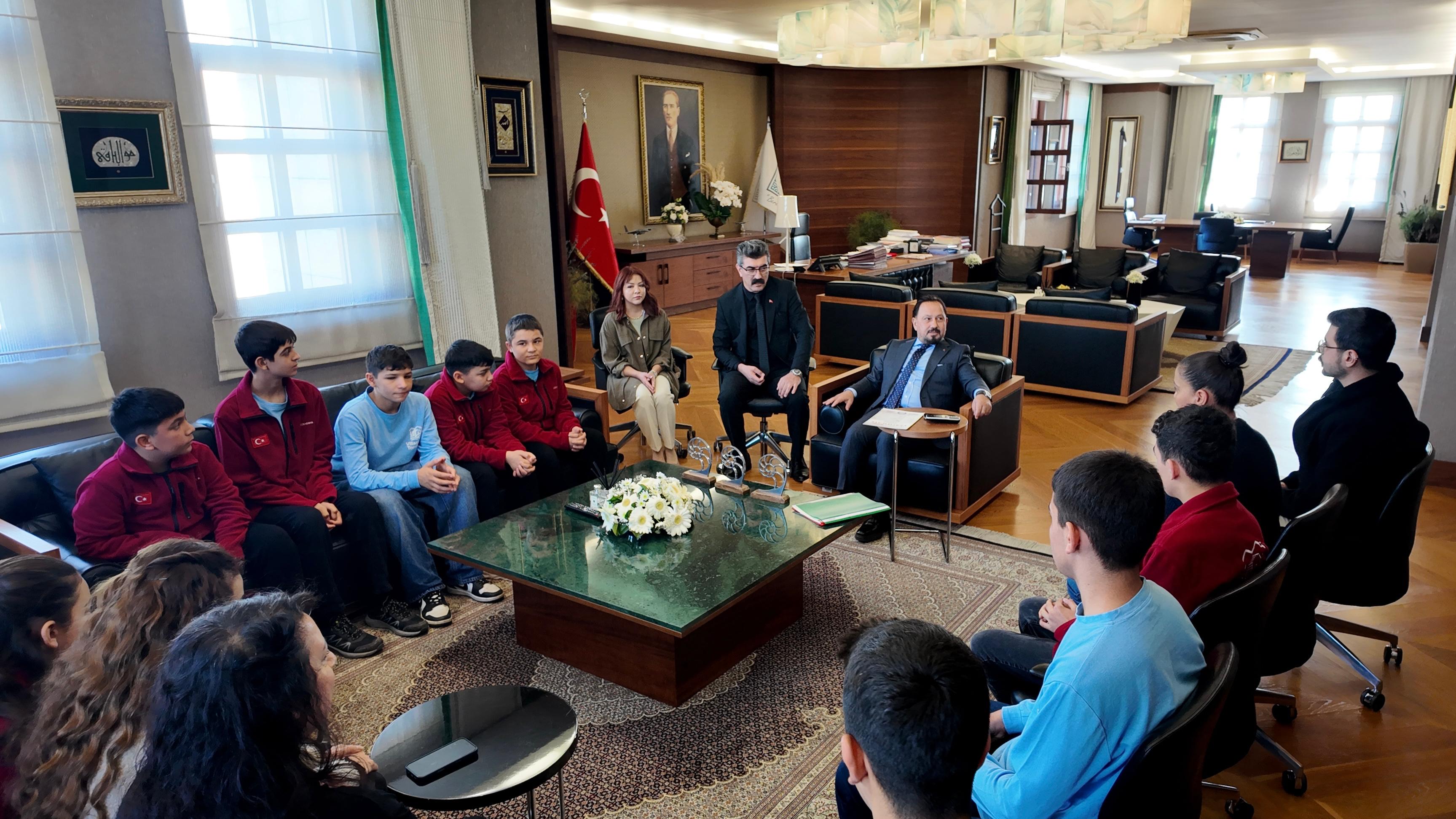 Uludağ: Sarıçam artık bilimde ve teknolojide de söz sahibi bir ilçedir