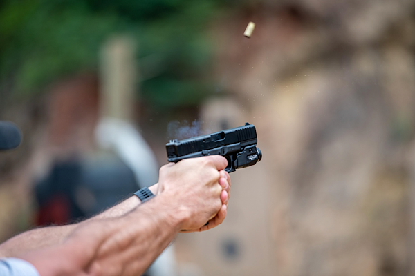 Serdivan’da silahlı kavga