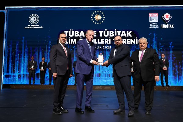 Boğaziçi Üniversitesi’nden TÜBA ödüllü hermetik mikro batarya hamlesi