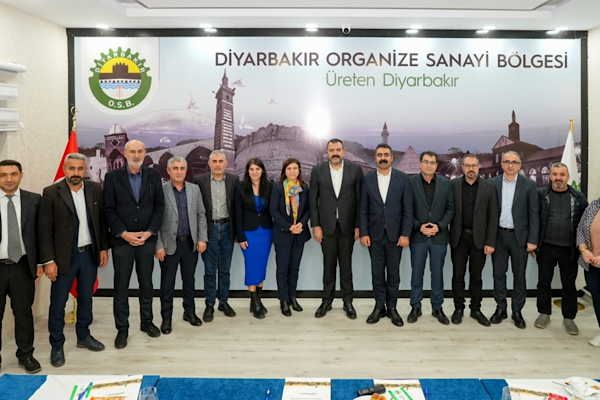 Diyarbakır Eşbaşkanları OSB yönetimi ile görüştü