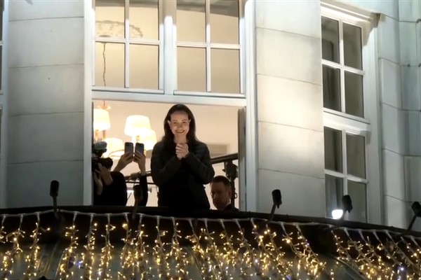 Venezuelalı muhalefet lideri aylar sonra ilk kez kamuoyunun karşısına çıktı