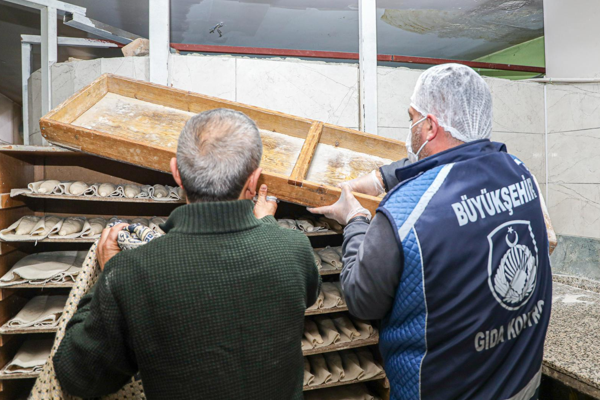 Van Büyükşehir Belediyesi fırın ve marketlerde denetimleri artırdı