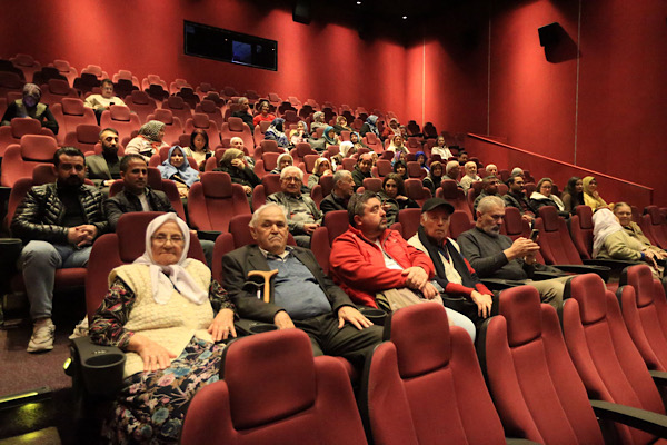 Pamukkale Alzheimer Merkezi’nde sinema etkinliği düzenlendi
