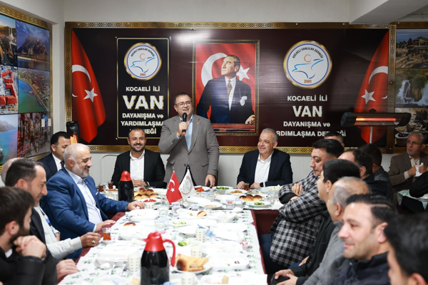 Başkan Gökçe’den Vanlılar Derneği’ne ziyaret