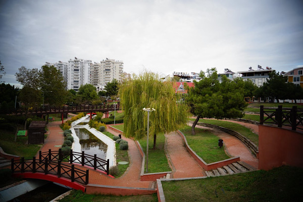 Konyaaltı’ndaki parklar güvenlik kameralarıyla izlenecek