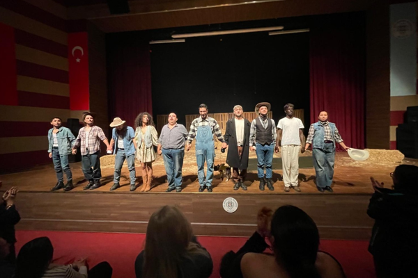 “Fareler ve İnsanlar” sanatseverlerle buluştu