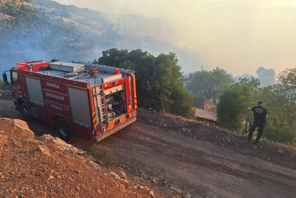Manisa İtfaiyesi, yıl boyunca 14 bin olaya müdahale etti