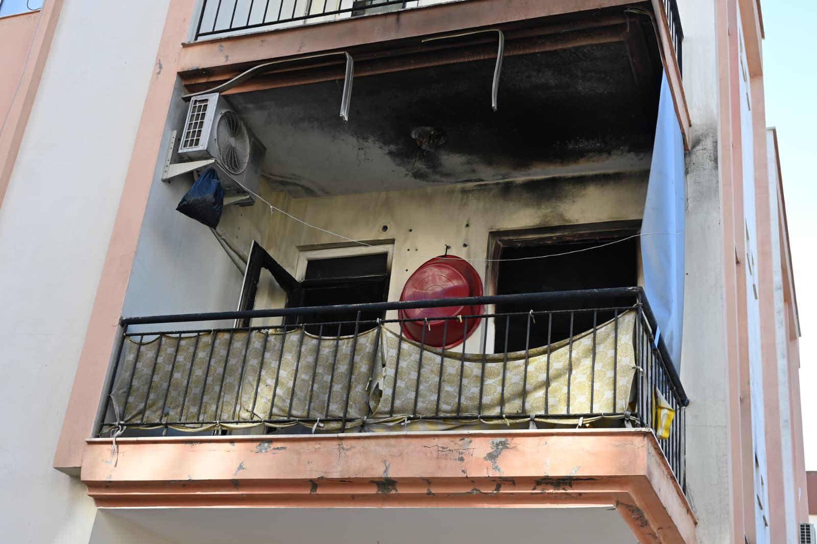 Başkan Kocagöz, evi yanan vatandaşı ziyaret etti