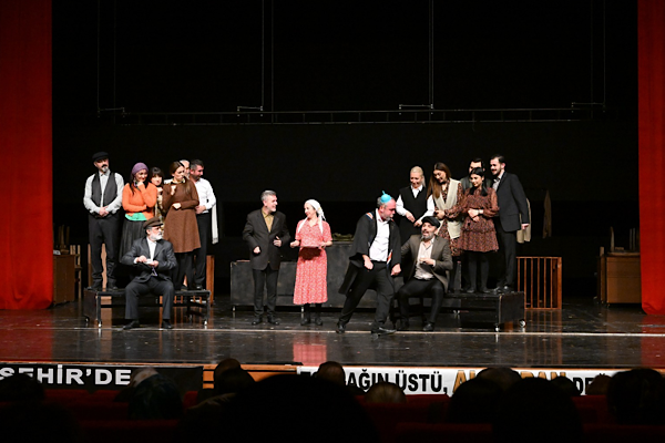 Kırşehir’de  3. Tiyatro Festivali sona erdi