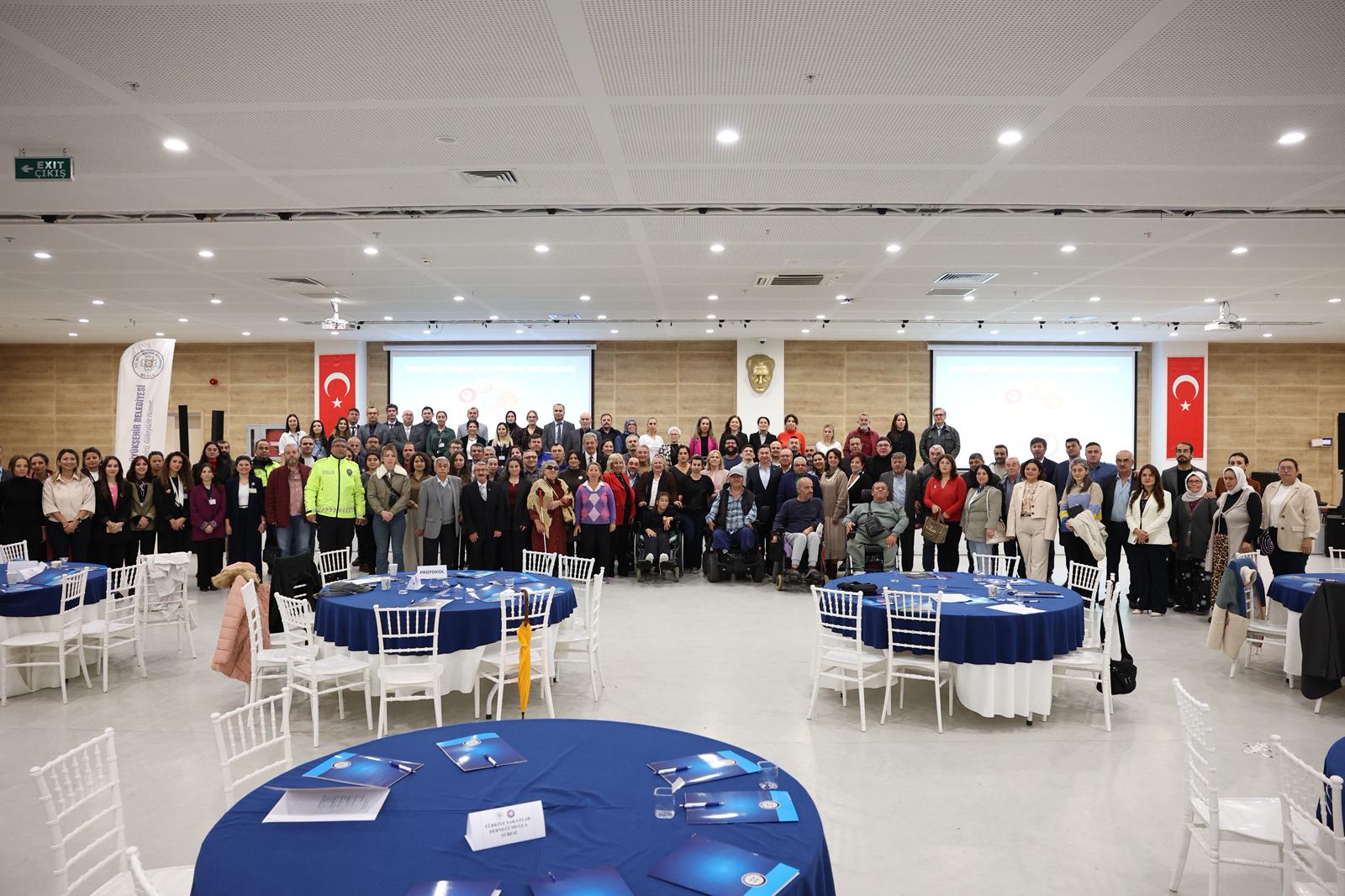 Başkan Aras: Topluma eşitlik temelinden bakıyoruz