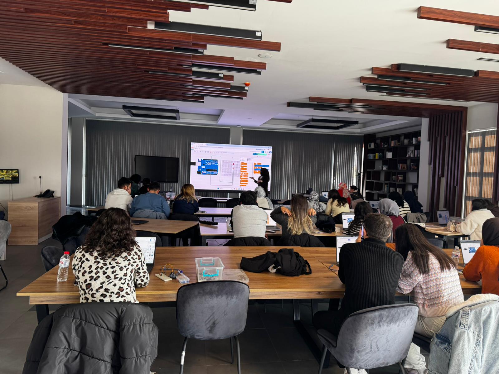 Kayseri’de ücretsiz bilişim dersleri başladı