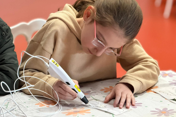 Çetinkaya: Bilimi çocuklarımızın hayatının bir parçası haline getiriyoruz