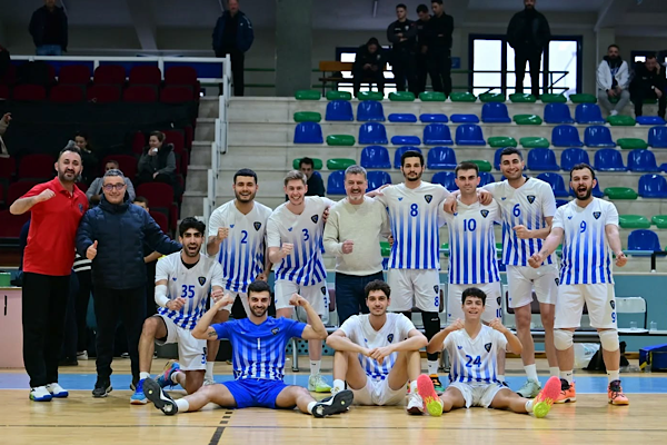 Karacabey Belediyespor, Çerkezköy Voleybol Akademi’yi mağlup etti