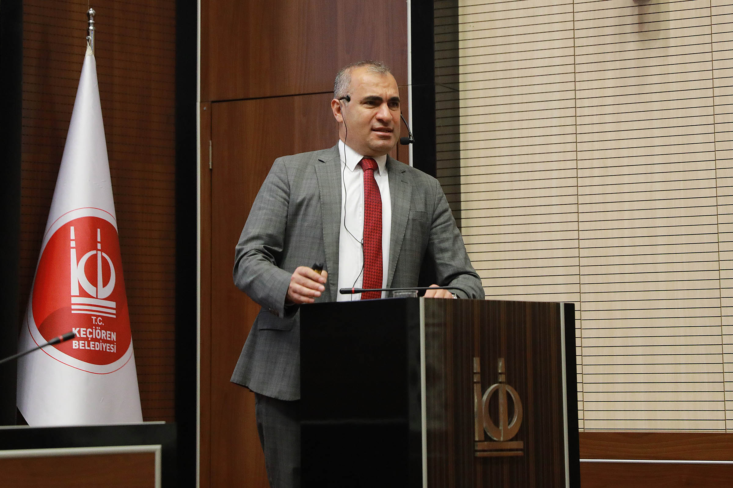 Keçiören’de personele “Taşınmaz Mal Yönetimi” eğitimi