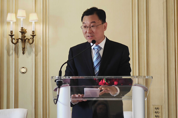 Çinli büyükelçi: Çin-ABD ticari ilişkileri yeni fırsatlarla karşı karşıya