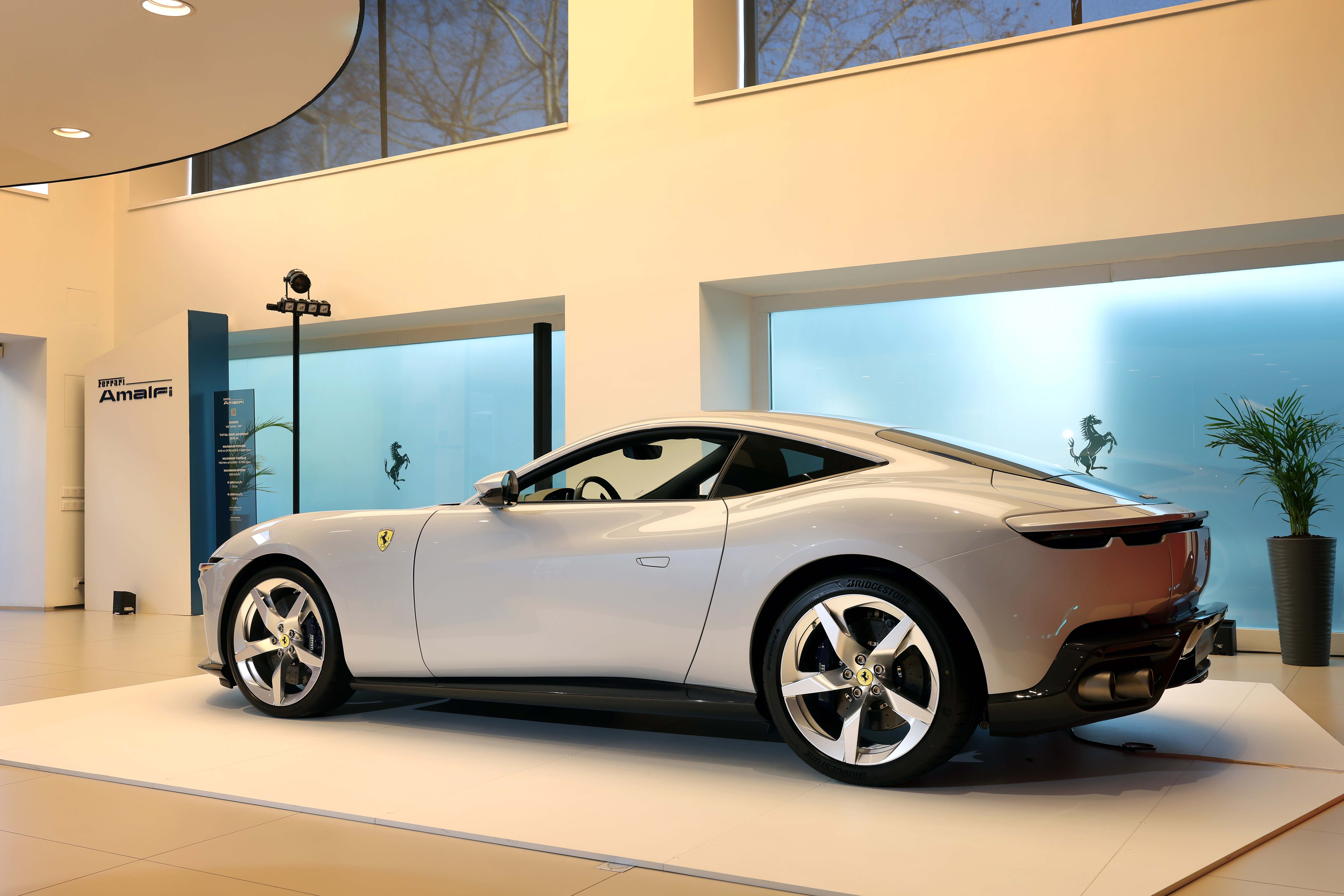 Ferrari’nin yeni GT modeli Amalfi, 2026’nın ilk çeyreğinde Türkiye’de