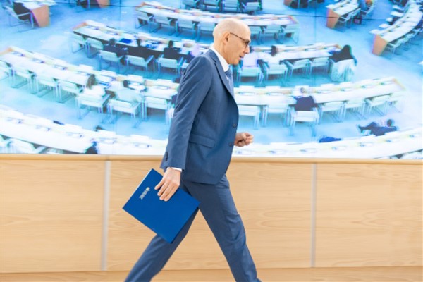 İnsan Hakları Yüksek Komiseri Türk: İlaçlara erişim bir insan hakkıdır