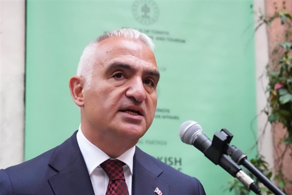 Bakan Ersoy: Sanatı Türkiye’nin dört bir yanında toplumla buluşturduk