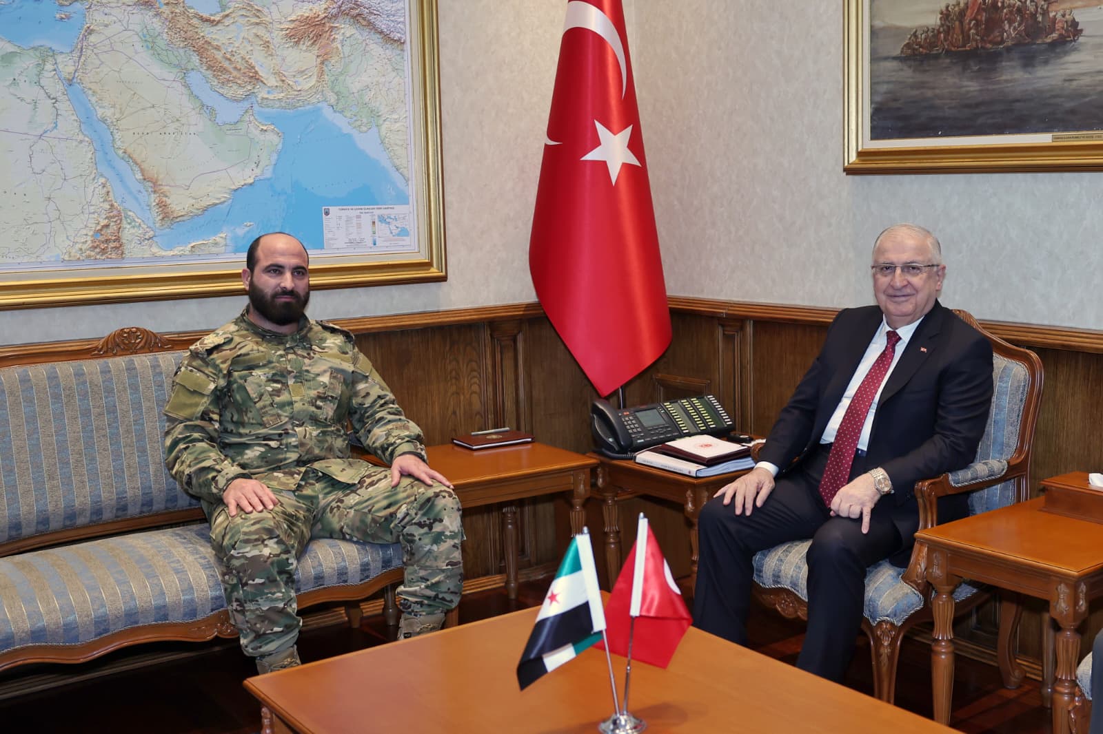 Bakan Güler, Suriye Genelkurmay Başkanı Tümgeneral Na’san’ı kabul etti