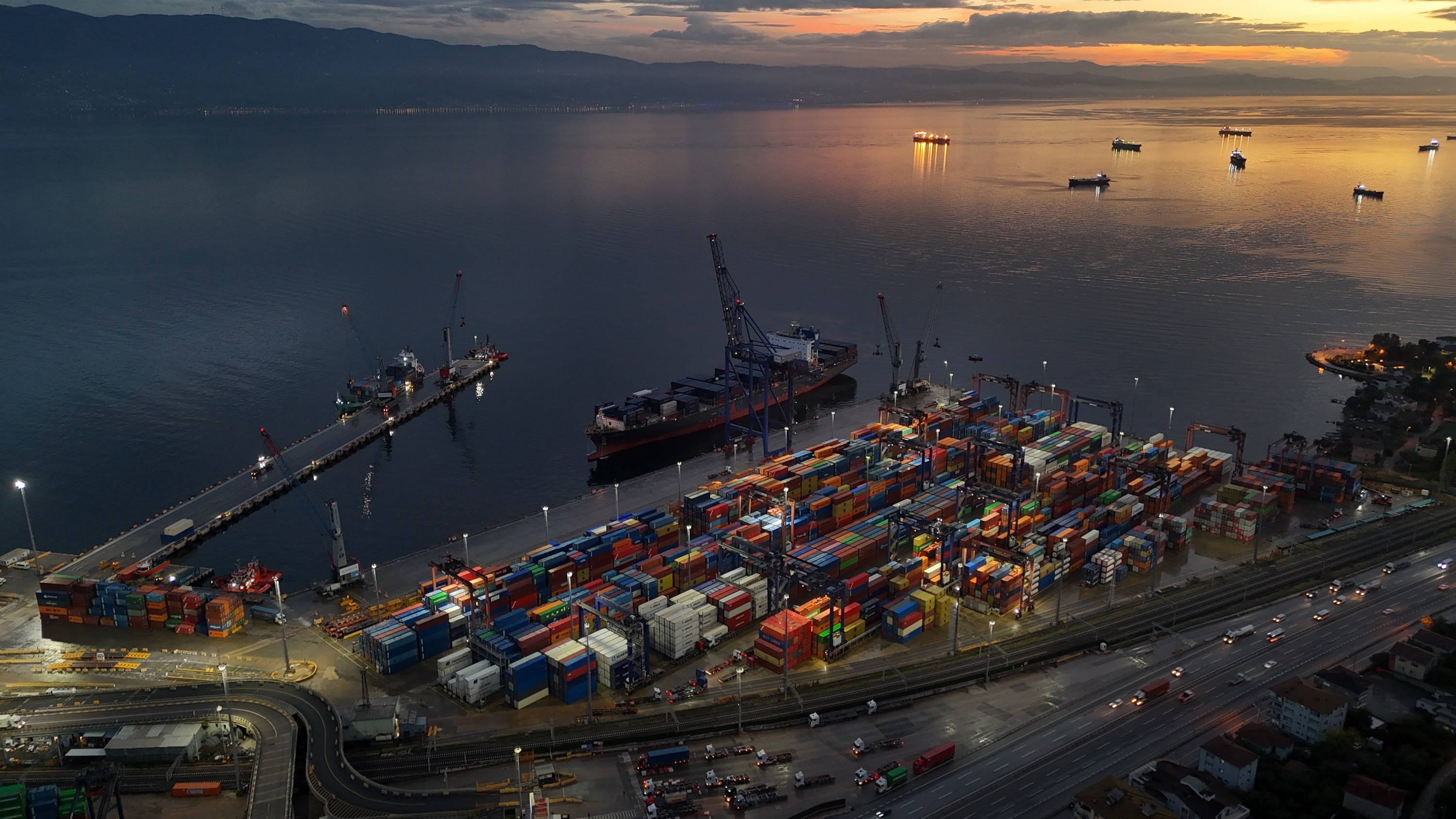 DP World Evyap, 2025 yılında 1 milyon TEU konteyner elleçleme başarısına ulaştı