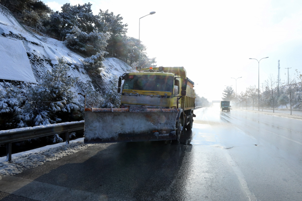 Gaziantep’te olası kar yağışı ve don riskine karşı hazırlıklar sürüyor