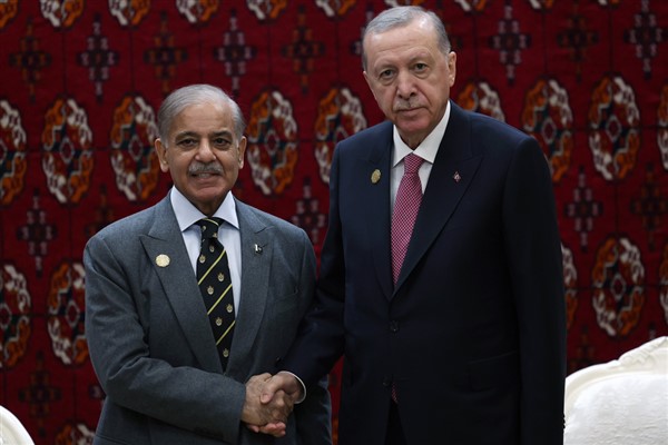 Cumhurbaşkanı Erdoğan, Aşkabat’ta Pakistan Başbakanı Şerif ile görüştü