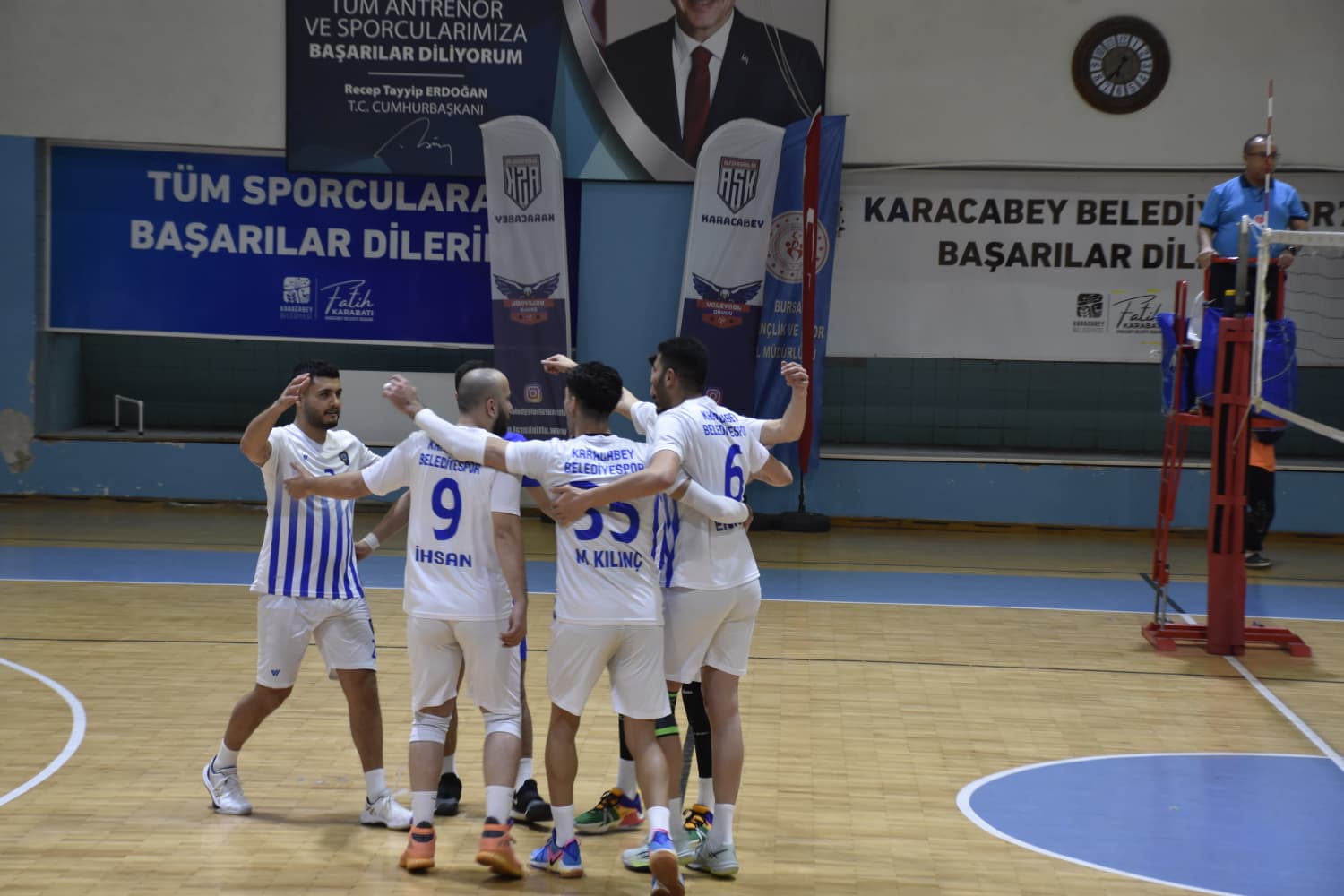 Karacabey Belediyespor, Fenerbahçe Medicana’yı mağlup etti