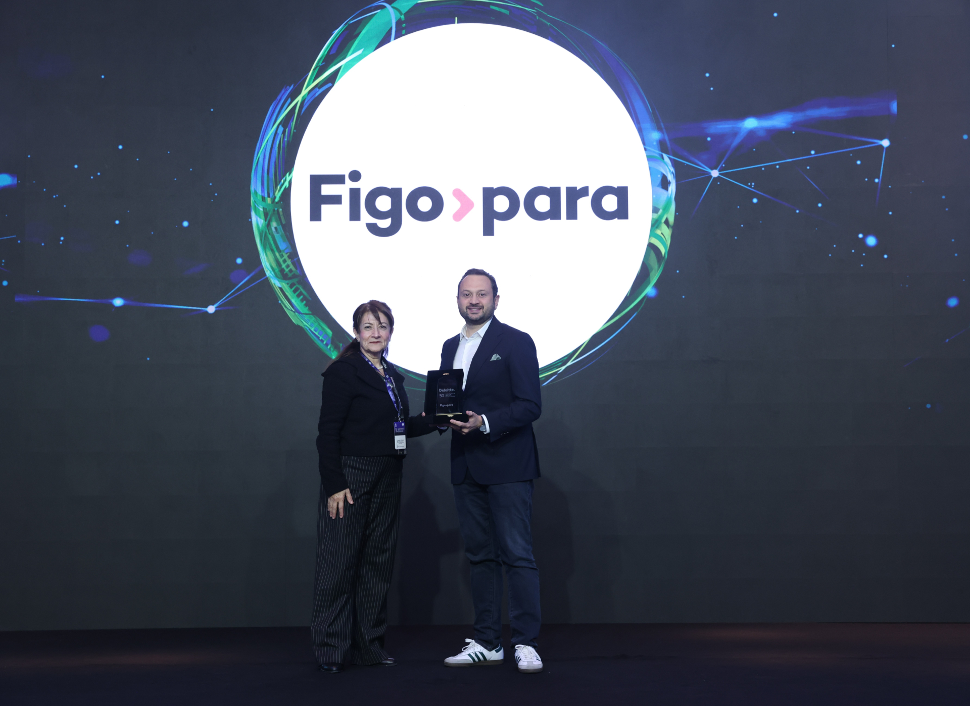 Figopara’ya çifte gurur