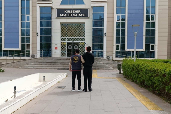 Kırşehir’de aranan 1 şahıs yakalandı