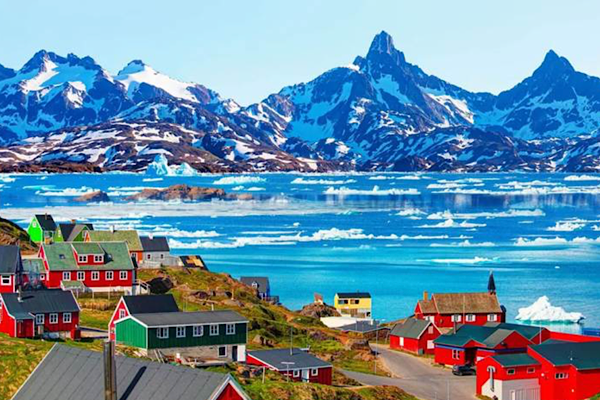 Trump, ABD’nin Grönland’a “sahip olması gerektiğini” söyledi