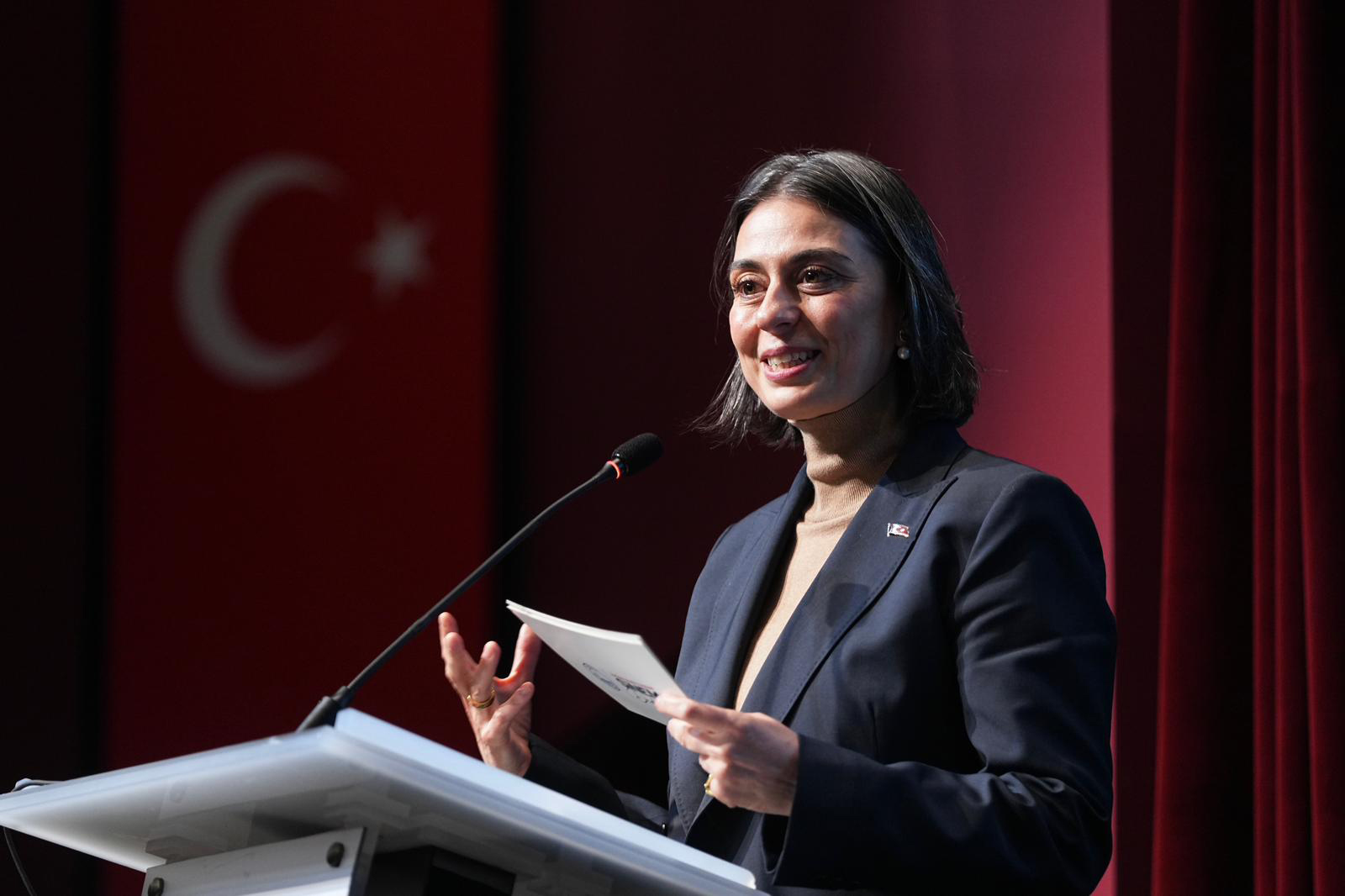 Üsküdar’da ‘İsmet İnönü’yü Üç Kuşak İnönü Ailesi Anlatıyor’ paneli düzenlendi