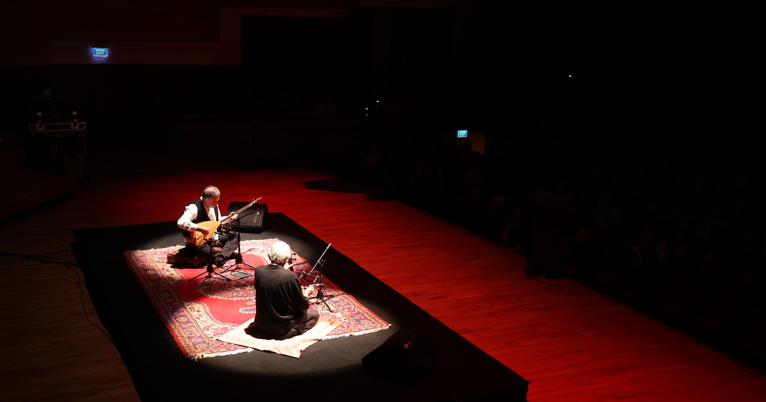 Kalhor ve Erzincan, AASSM’de konser verdi