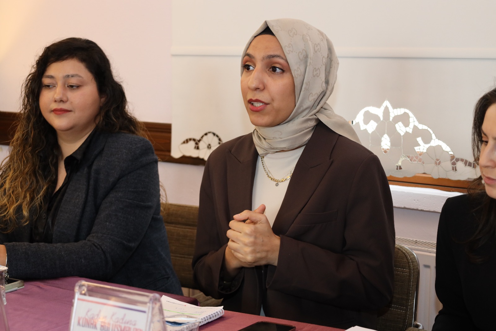 İzmit’te Kadın Kadına Konak Buluşmaları devam ediyor