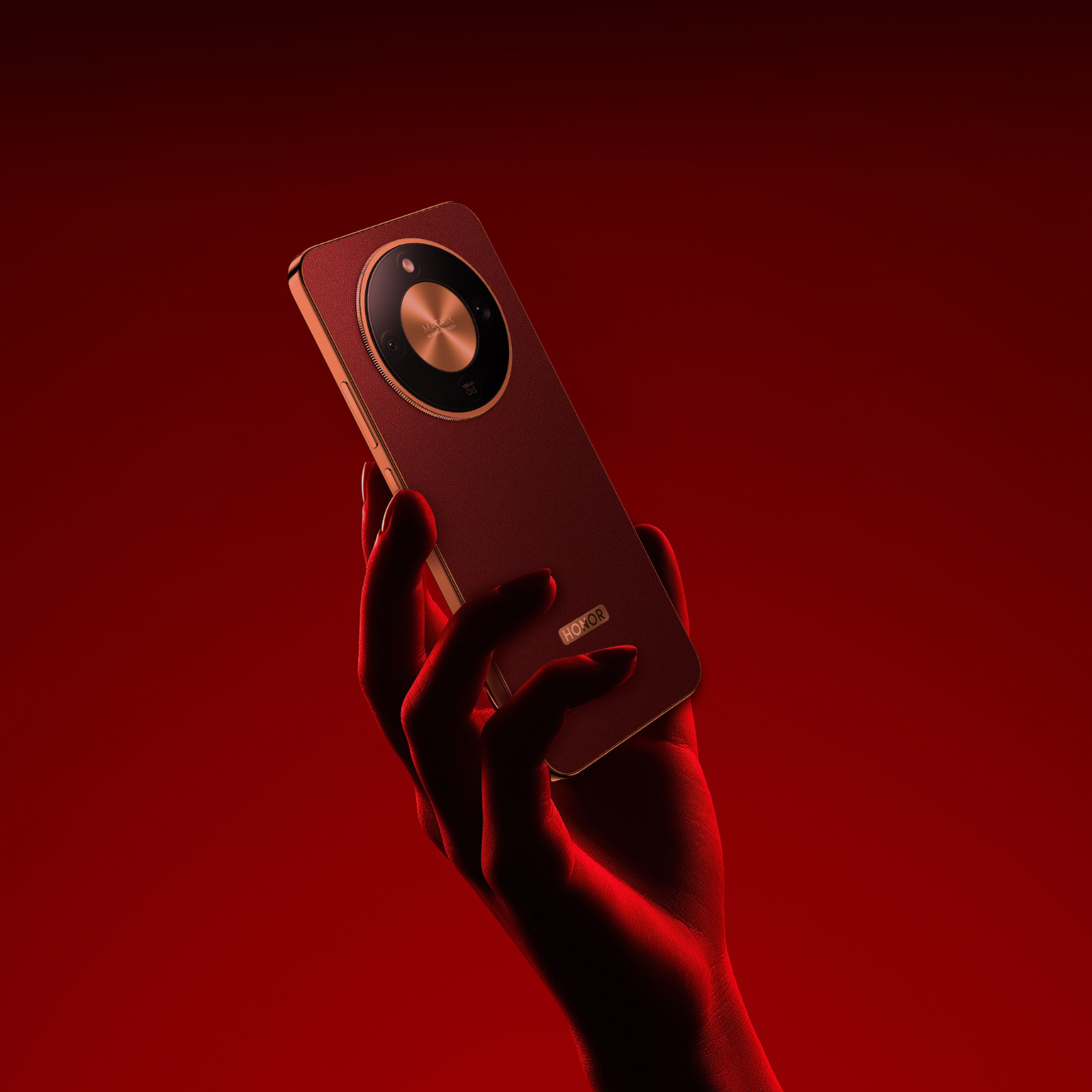 Dayanıklılığıyla Guinness Dünya Rekoru kıran HONOR Magic8 Lite Türkiye’de satışta