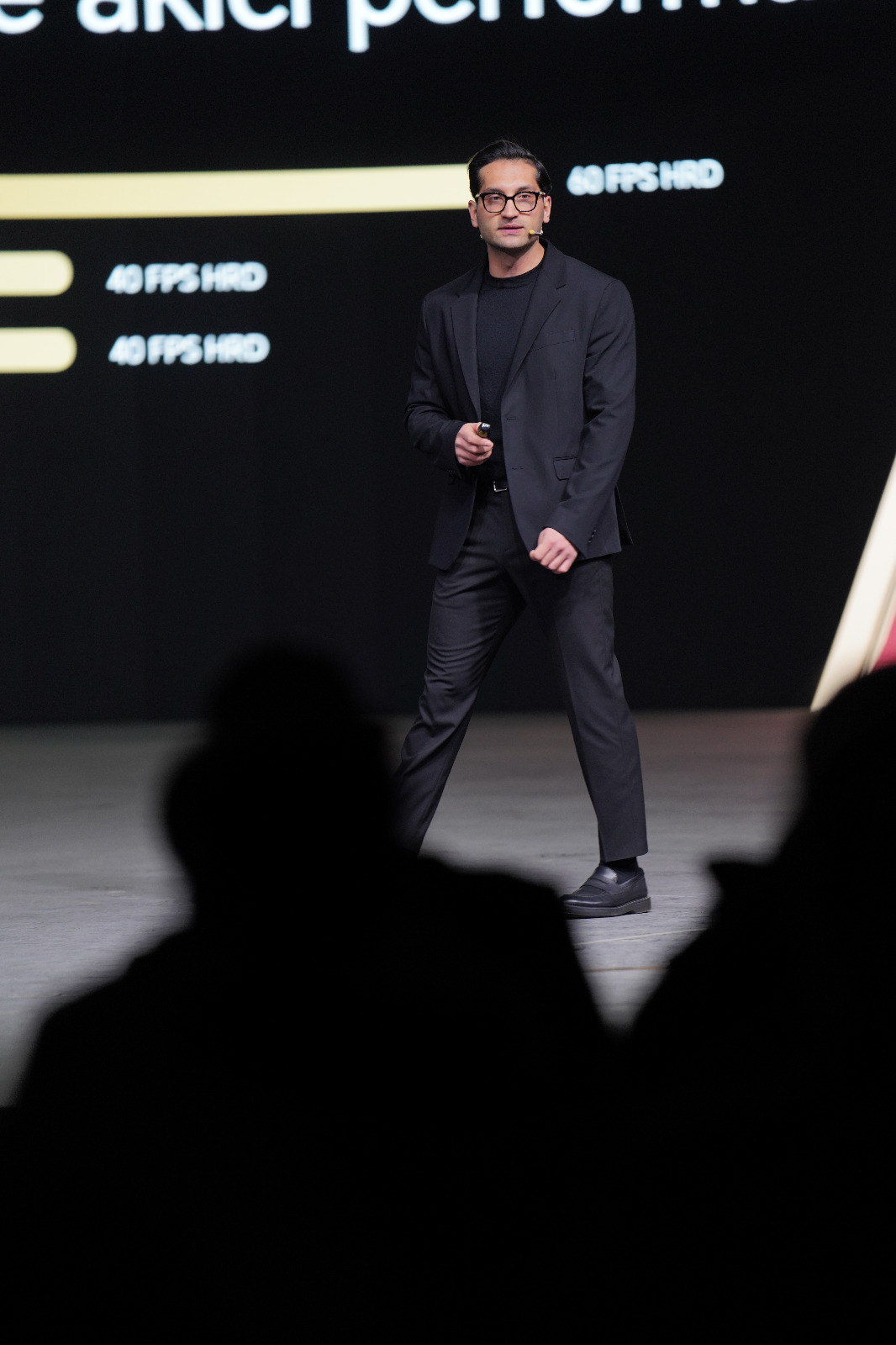 Dayanıklılığıyla Guinness Dünya Rekoru kıran HONOR Magic8 Lite Türkiye’de satışta