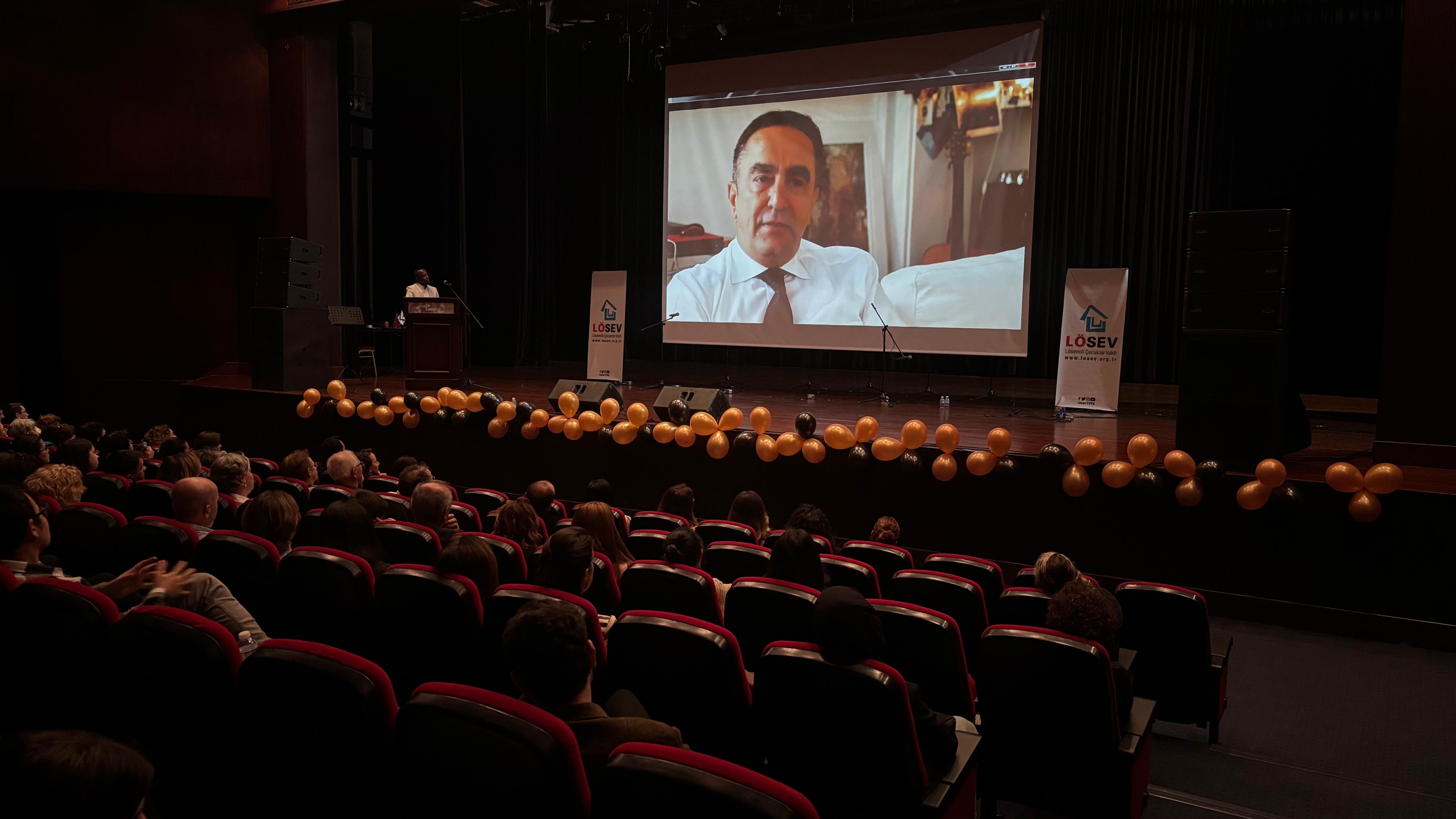 LÖSEV Dünya Gönüllüler Günü’nde gönüllüleriyle bir araya geldi: “Sen Varsan Biz Varız”