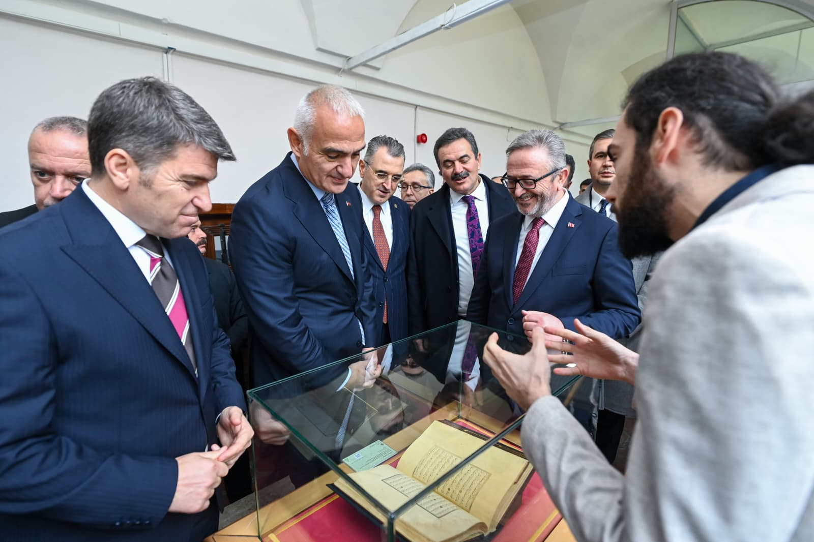 Bakan Ersoy, Amasya’da ziyaretlerini sürdürüyor