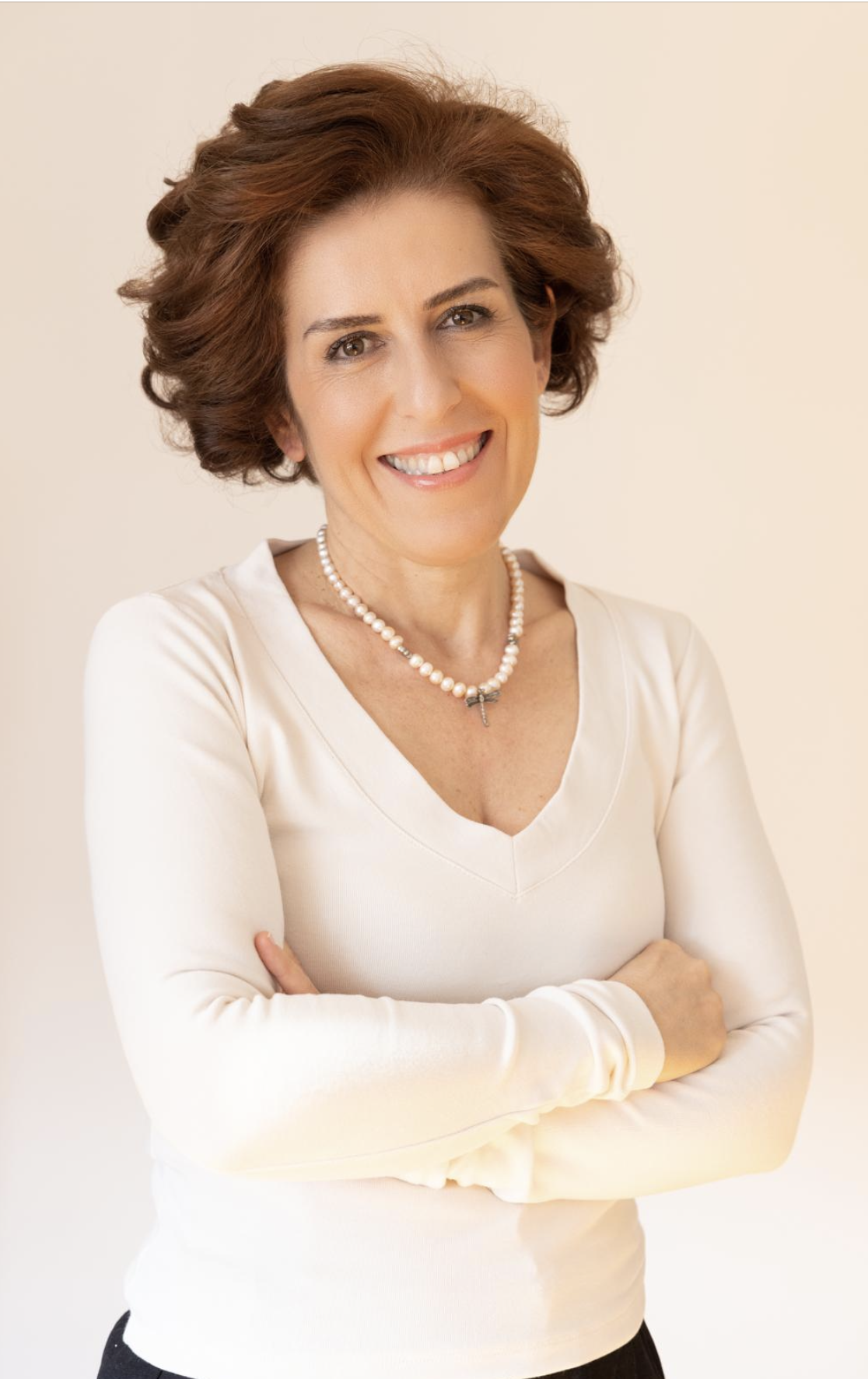 “Annelik, Şaka Gibi!” annelik gerçeğini kahkaha ve duyguyla anlatan samimi bir kitap