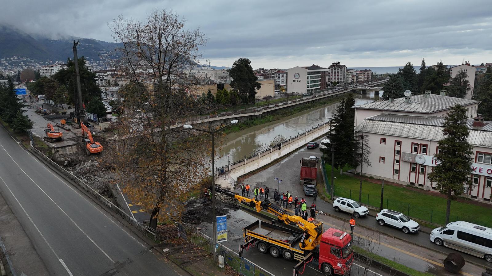 Ordu’da riskli ağaçlar budandı