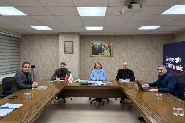 İzmit’te Gençlik ve Spor projelerini değerlendirildi