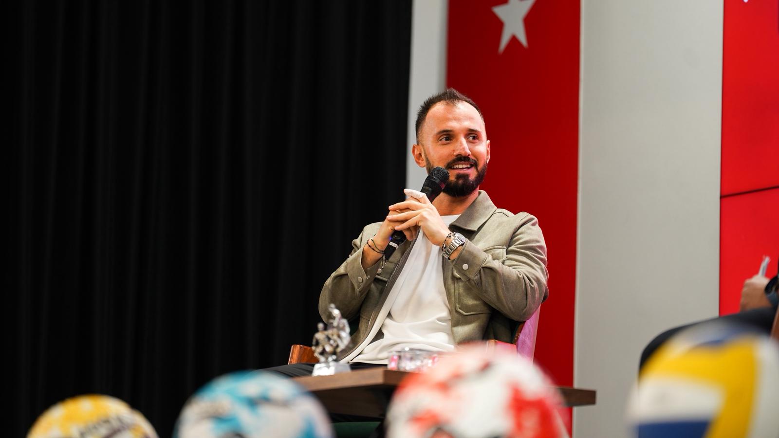 Çolak: Fatih Terim’in kariyerimdeki dokunuşu çok özeldir