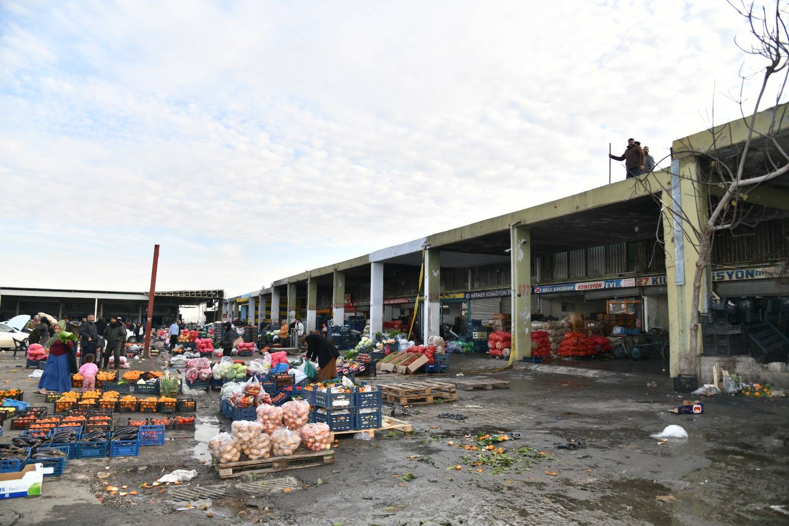 Vali Şıldak’tan esnafa geçmiş olsun ziyareti