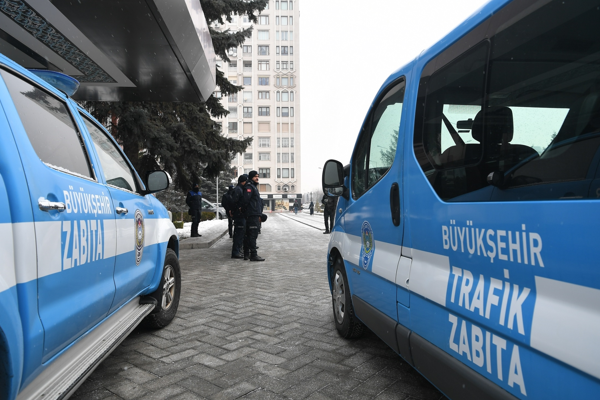 Kayseri Zabıtası, 2025 yılında bin 264 iş yerini denetledi