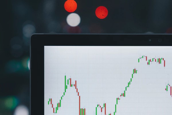 Küresel piyasalarda risk iştahı dalgalanmaların ardından yeniden güç kazanıyor